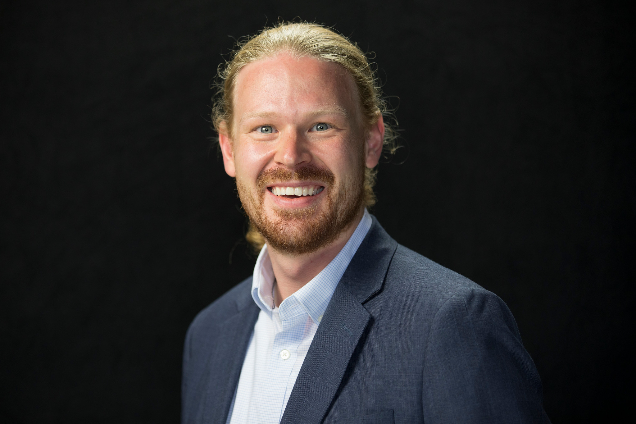 Andrew Stevens receives Atwood Faculty Fellow Award – eCALS